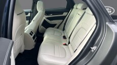 Jaguar F-Pace 2.0 D200 R-Dynamic HSE Black 5dr Auto AWD Diesel Estate